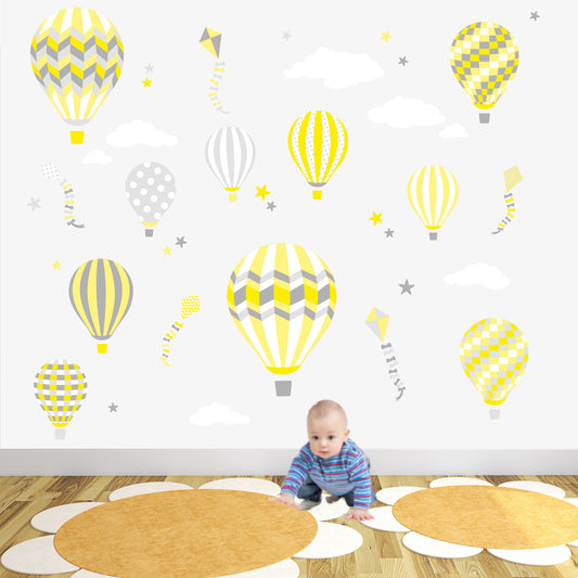 Large Balloons and Kites Wall Stickers Unisex Nursery